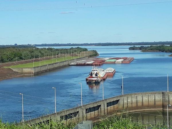 Leve ascenso de caudal del río Paraná mejora generación de energía y permite condiciones para la navegación por Yacyretá - Nacionales - ABC Color