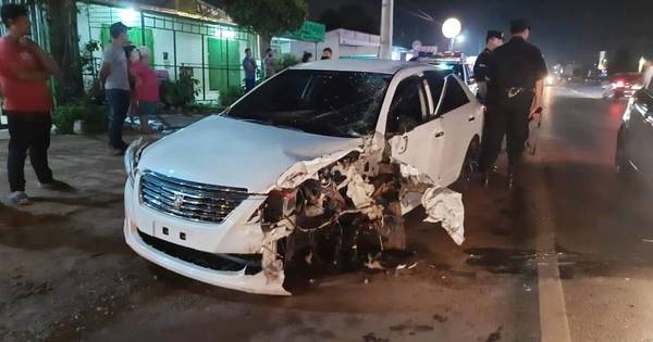 La Nación / Policía ebrio ocasionó accidente al realizar una maniobra imprudente