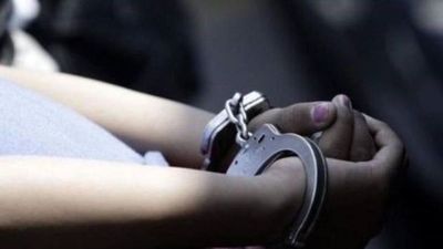 Fue arrestada en Miami tercera docente por tener sexo con un alumno