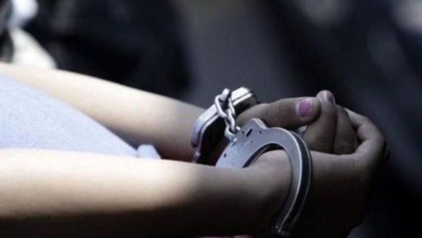 Fue arrestada en Miami tercera docente por tener sexo con un alumno