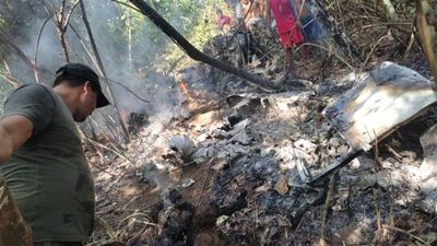 Avioneta de la Fuerza Aérea Boliviana se estrella y deja seis fallecidos