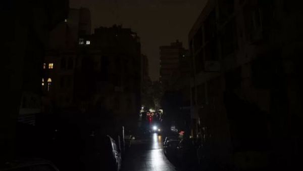 A oscuras: El Líbano quedó sin electricidad por apagón de 2 grandes centrales energéticas - Megacadena — Últimas Noticias de Paraguay