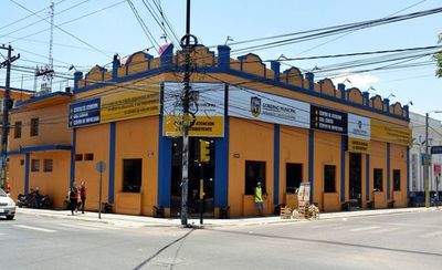 Presuntos planilleros del clan González Daher fueron desvinculados de la Municipalidad de Luque - Nacionales - ABC Color