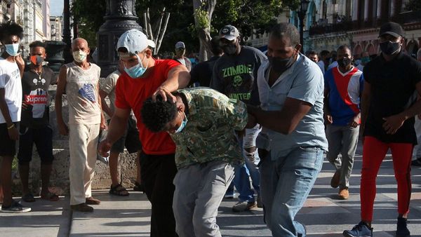 Opositores adelantan fecha para manifestarse en Cuba