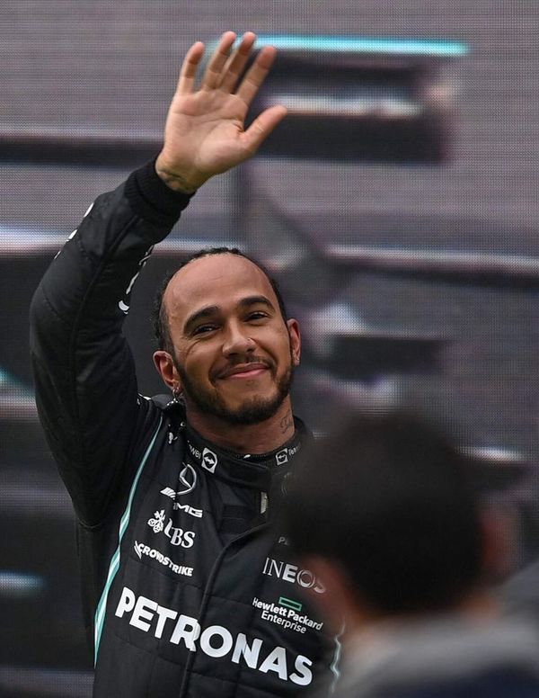 Hamilton con la pole, pero parte undécimo - Automovilismo - ABC Color