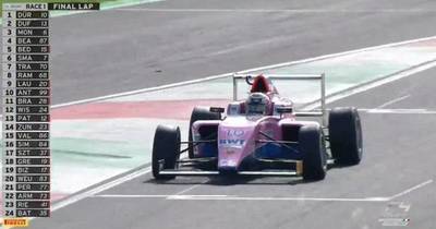 La Nación / Duerksen hace historia en F-4