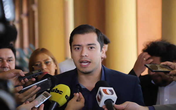 Miguel Prieto sale al paso de Pedro Alliana: "No tiene autoridad moral" - Megacadena — Últimas Noticias de Paraguay
