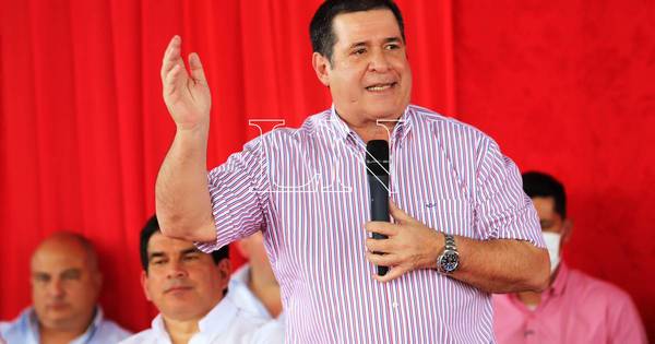 La Nación / Horacio Cartes: “Cumplamos con nuestro derecho y deber en el marco del respeto y la transparencia”