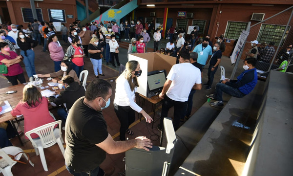 Elecciones municipales pondrán a prueba voto electrónico y desbloqueo de listas - OviedoPress