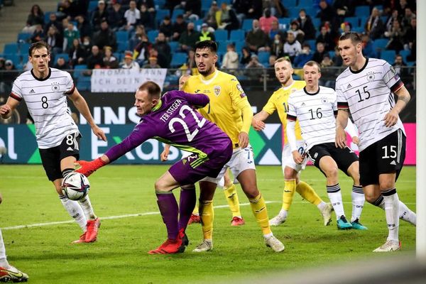 Alemania y Dinamarca acarician la clasificación al Mundial-2022 - Fútbol - ABC Color
