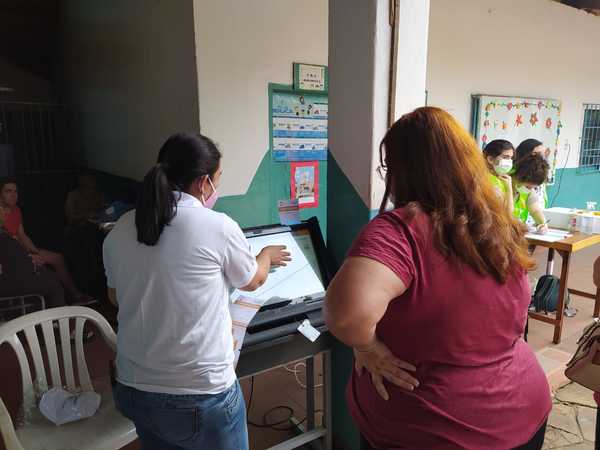 "Incidentes con las Máquinas de Votación fueron solucionados al momento" - El Independiente