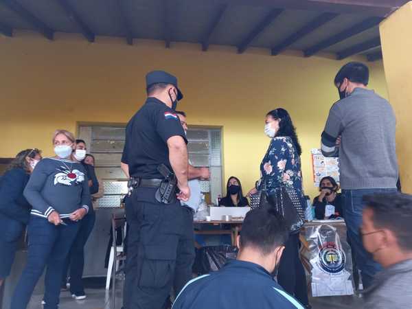 Anulan voto de una mujer por tomarle fotografía en Presidente Franco - ADN Digital