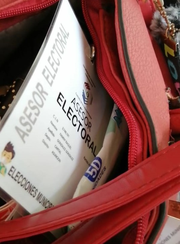 Advierten presencia de personas con carnet no oficial de la Justicia Electoral - Megacadena — Últimas Noticias de Paraguay