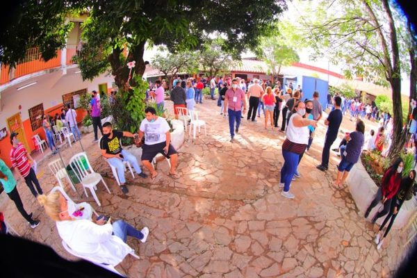 Voluntariado en observación electoral: más de 2 mil jóvenes participan en todo el país