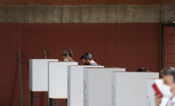 Diario HOY | Se mantiene la tendencia a favor de uno de los candidatos en Asunción