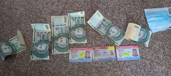 Sorprenden a mujer con cédulas y dinero en local electoral de Coronel Oviedo - Noticiero Paraguay