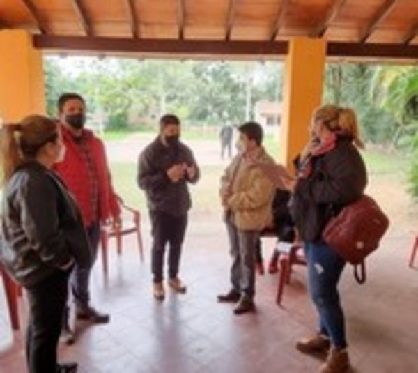 Fiscalizan locales electorales tras denuncias y quejas - Paraguay.com