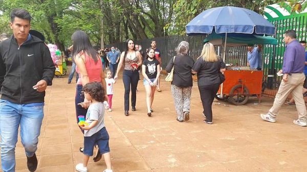 Masiva concurrencia en el último tramo de votación - ABC en el Este - ABC Color