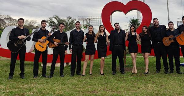 La Nación / Orquesta de estudiantes de medicina lanzó videoclip