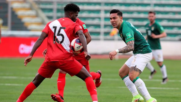 Bolivia logra un triunfo agónico ante Perú