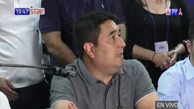 Nakayama reconoce derrota y felicita a ‘Nenecho’ | Noticias Paraguay