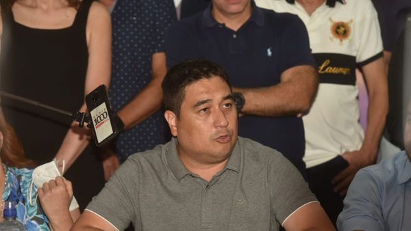 Nakayama reconoce irreversible derrota ante Nenecho Rodríguez