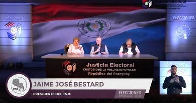 La Nación / Ministros del TSJE destacan jornada cívica con alta participación juvenil