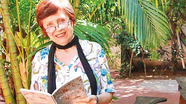 Escritores celebran aniversario y Día del Poeta Paraguayo