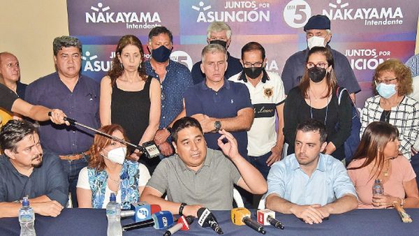 Nakayama reconoce derrota y cuestiona la apatía de la gente