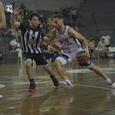 Se juega la segunda fecha del cuadrangular  de Básquetbol - Polideportivo - ABC Color