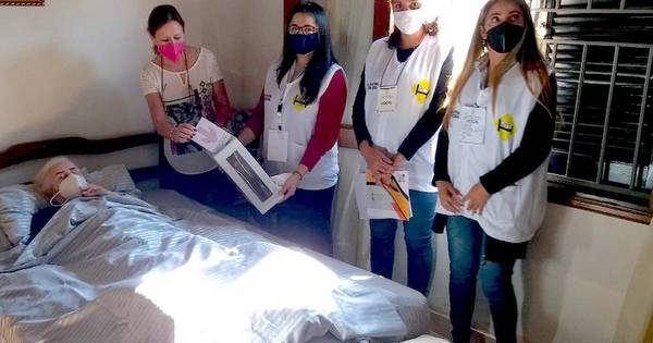 La Nación / Voto en casa benefició en su mayoría a adultos mayores