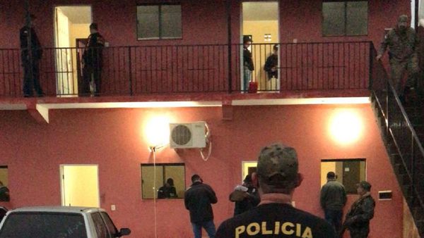 Seis detenidos en allanamiento por el cuádruple crimen en PJC