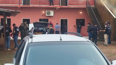 Capturan a seis sospechosos por el cuádruple homicidio en Pedro Juan Caballero tras allanamiento | Ñanduti