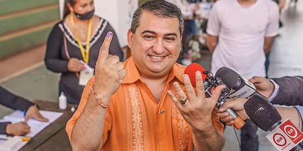 LUIS YD SUPERÓ CON CASI 8.000 VOTOS AL CANDIDATO COLORADO