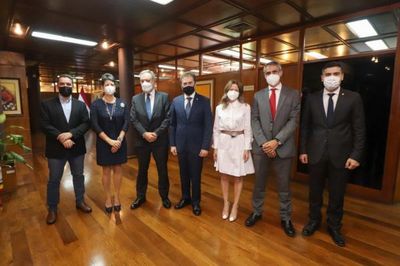 UE y el MIC apuntan al desarrollo el Paraguay