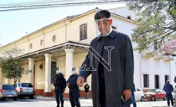 Diario HOY | Liberales quedaron endeudados y desmoralizados: “Efraín debe irse a su casa”