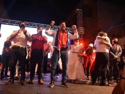 Desbloqueo de listas terminó beneficiando a partidos tradicionales, según analista · Radio Monumental 1080 AM