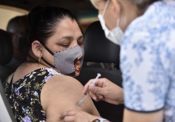 Conmebol dona 30.000 vacunas Coronavac al Ministerio de Salud - Nacionales - ABC Color