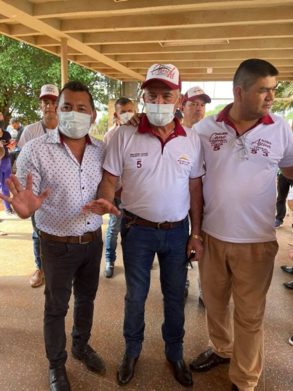 Amplia victoria del independiente Nelson Cano en Hernandarias