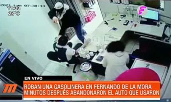 Así asaltaron una gasolinera en Fernando de la Mora | Telefuturo