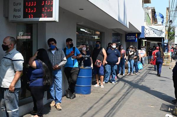 Suspensión por Covid: Casi 3000 trabajadores siguen ganando la mitad del salario mínimo