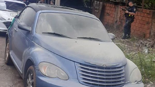 Un hombre provoca incendio de un vehículo en Ciudad del Este