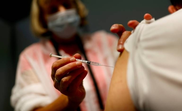 Diario HOY | Pfizer hará un estudio de respuesta inmunitaria en una ciudad de Brasil