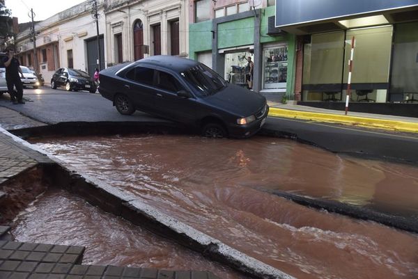 “Piscina municipal”: la primera obra de Nenecho como intendente - Soy un viral - ABC Color