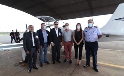 Brasileños analizan instalar industria aeronáutica en el país