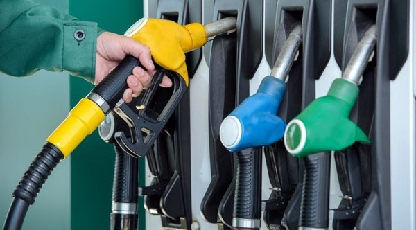 Varios emblemas aumentaron G.600 el precio del combustible