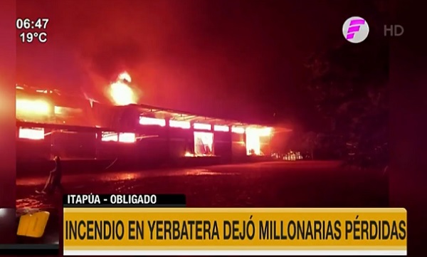 Incendio consume instalaciones de la Cooperativa Colonias Unidas