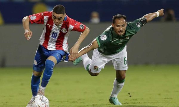 Periodista boliviano dice que hay que ganarle a los paraguayos “mediocres” (video)