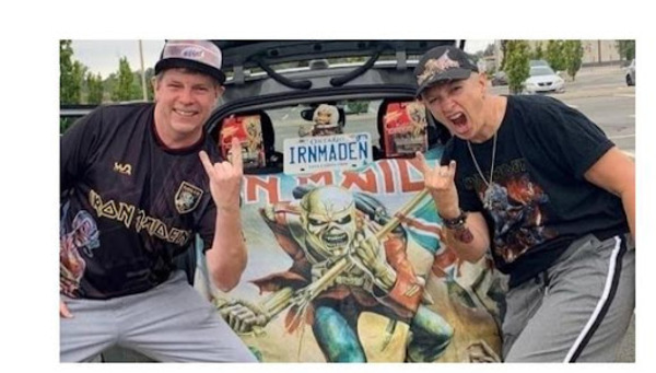 Canadá: Padres hacen campaña para despedir a directora de una escuela por ser fan de Iron Maden
