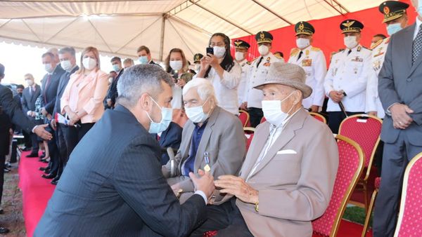 Inauguran Paseo Héroes del Chaco y homenajean a ex combatientes